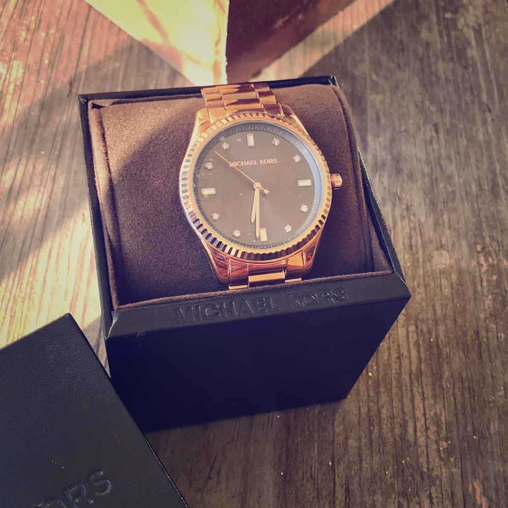 Michael Kors rose gold watch NWT